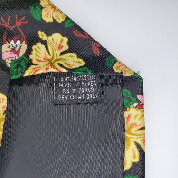 Looney Tunes Tazmanian Devil 100% Polyester Tie - Picture 4 of 4